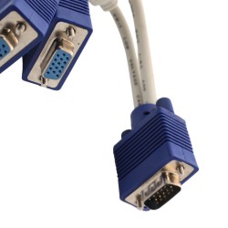 Adaptateur VGA M VERS 2 VGA F Réf   0108037